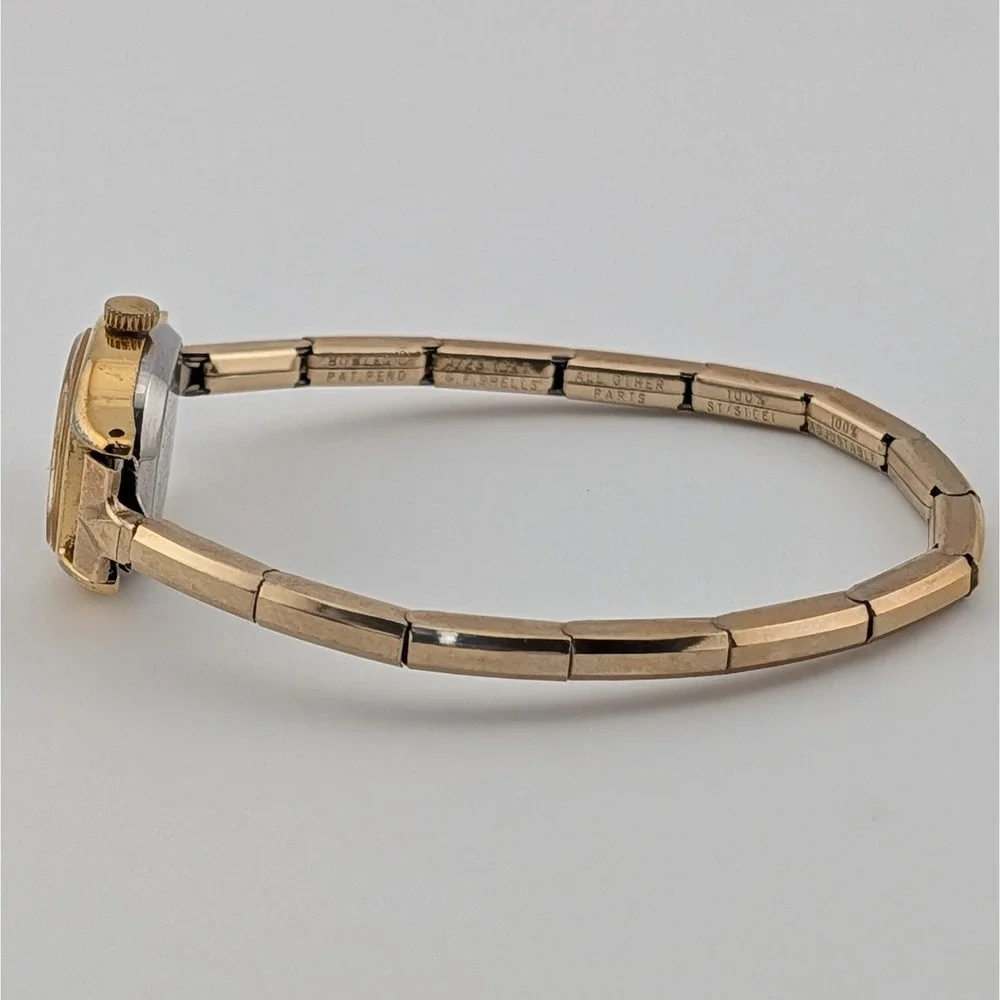 Vintage Pulsar Y590-5100 Gold-Tone Petite Women's Quartz Watch 16mm Expansion